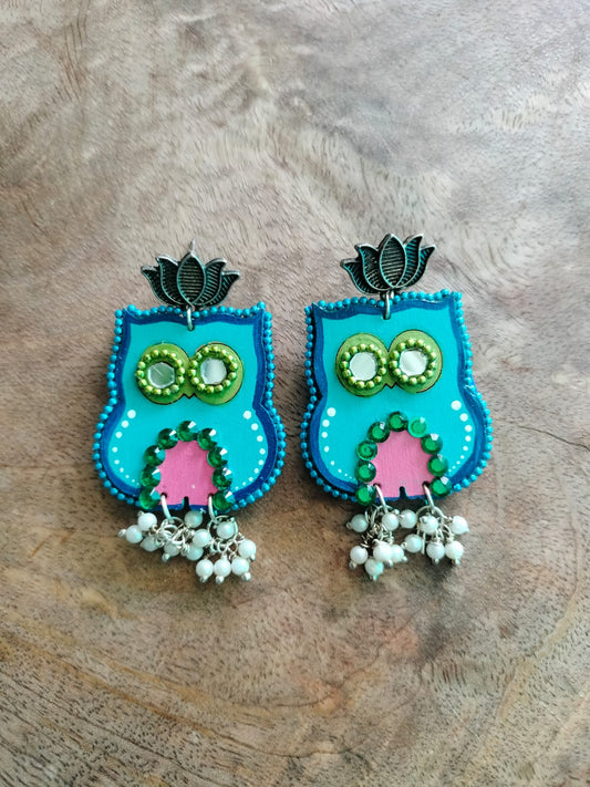 🦉 Handmade Owl Earrings – 2 Color Variations