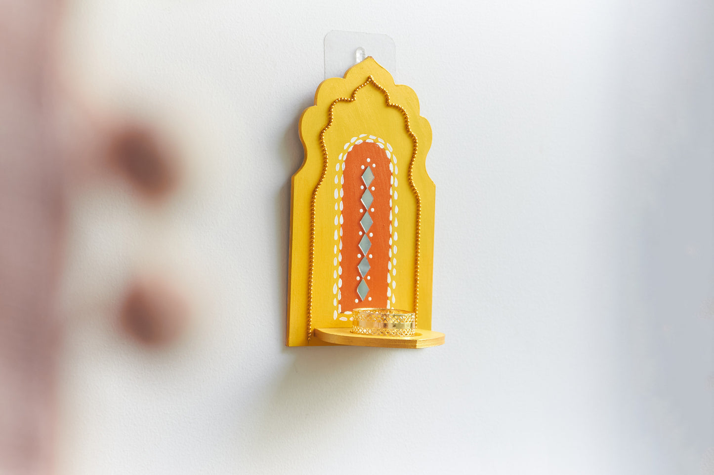 🪔 Handpainted Jharokha Style Wall Hanging T-Light Holder – Available in 5 Colours