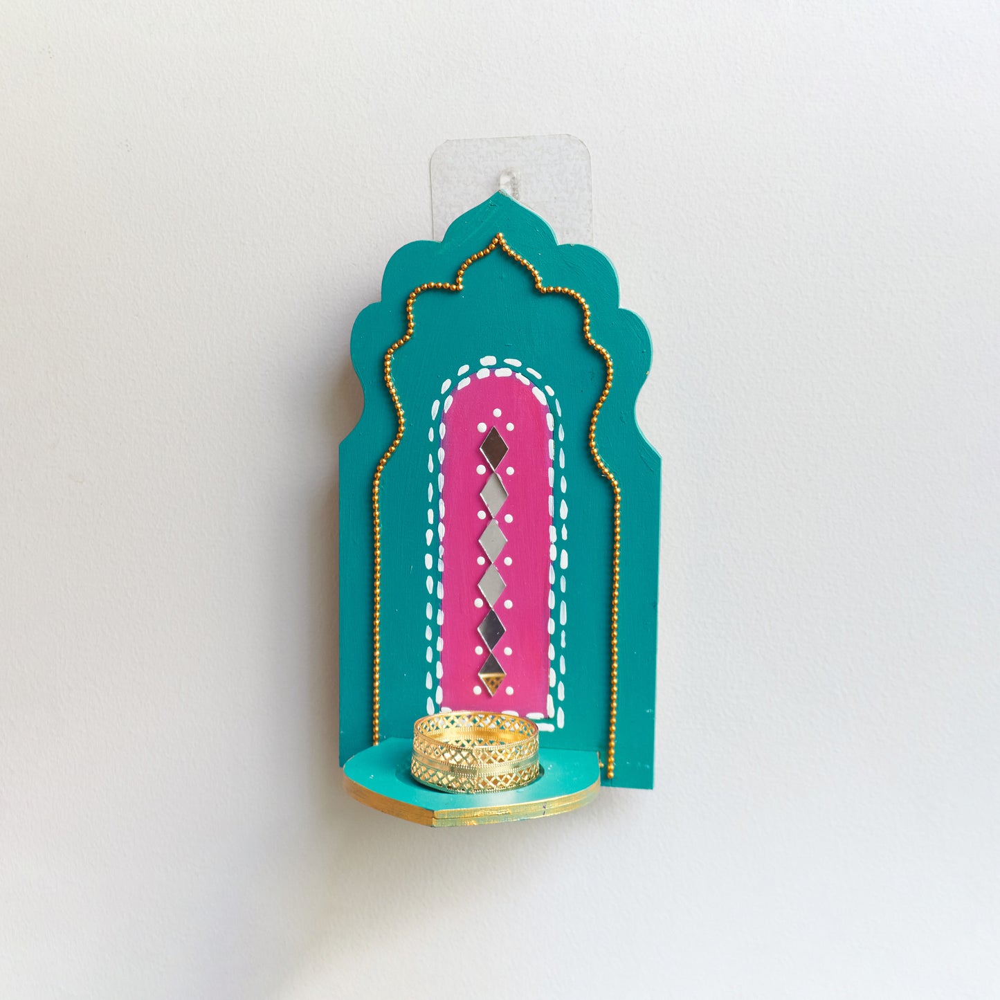 🪔 Handpainted Jharokha Style Wall Hanging T-Light Holder – Available in 5 Colours