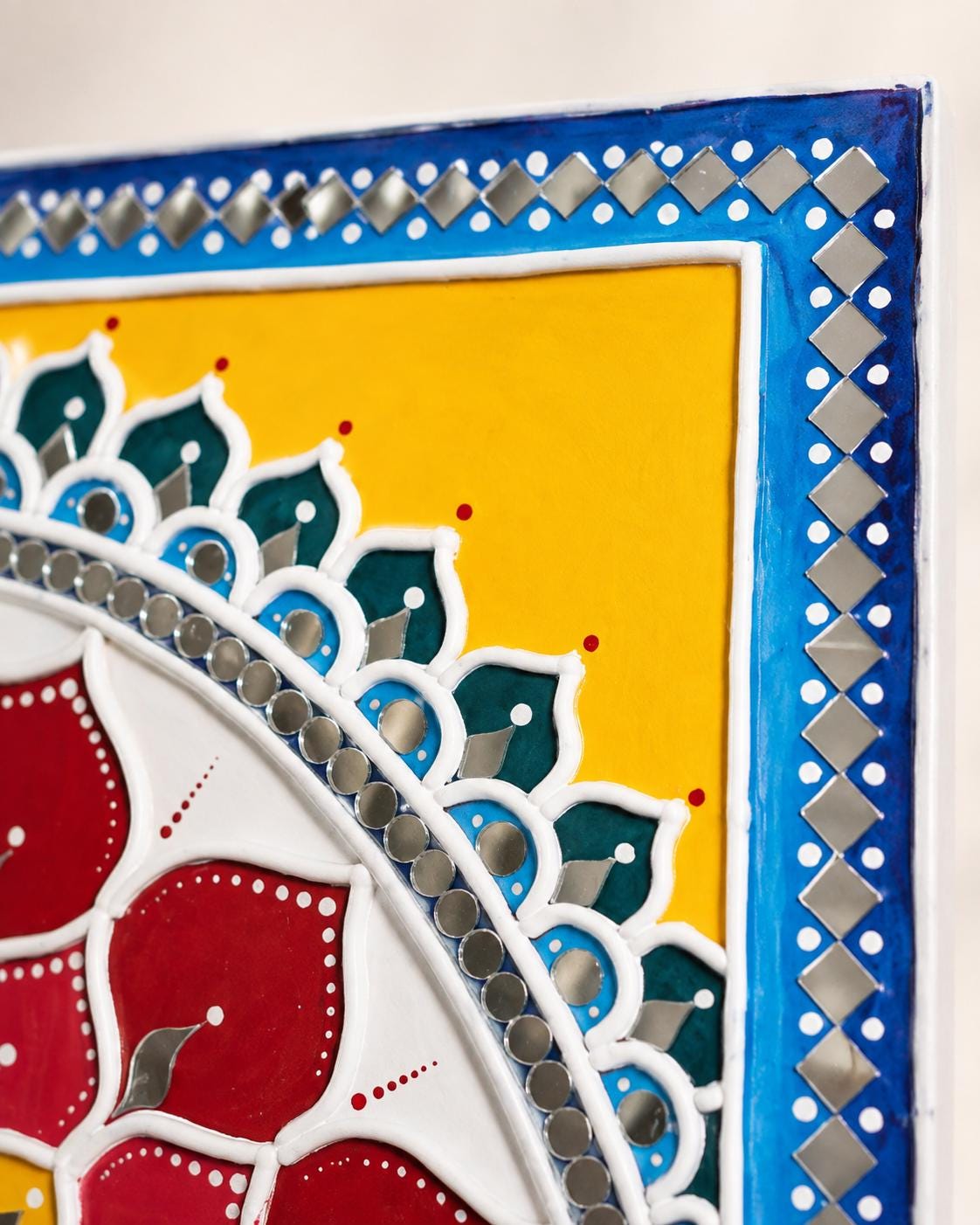 Vertical Lippan Mandala Wall Art, Mud Mirror Indian Folk Decor